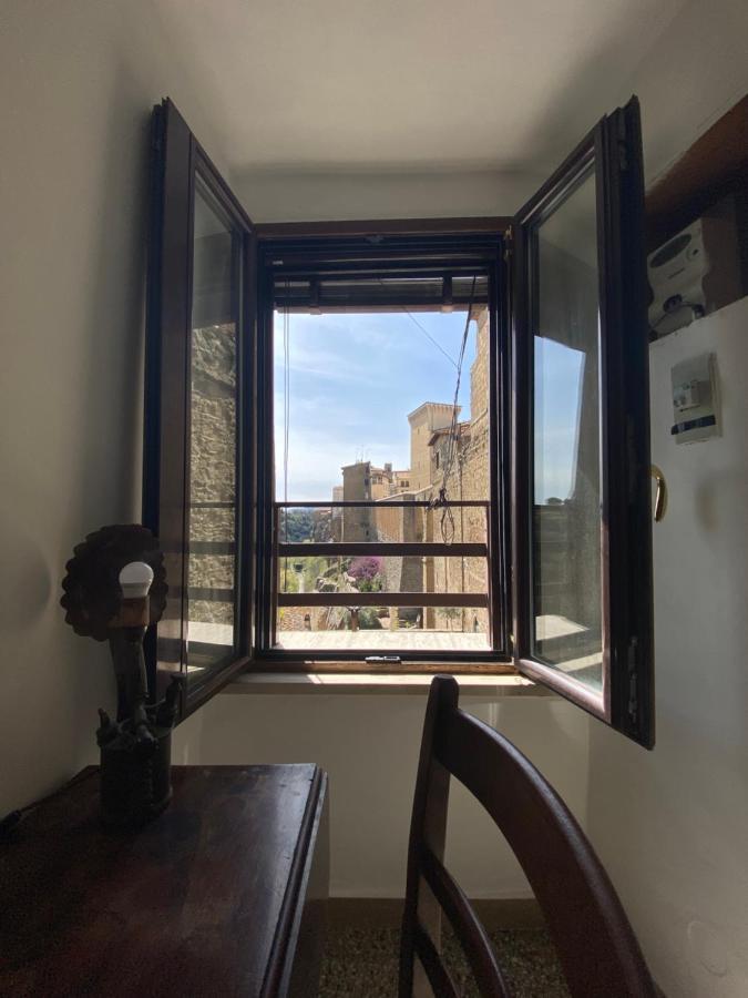 La Torre Della Piramide Hotel Pitigliano Eksteriør billede