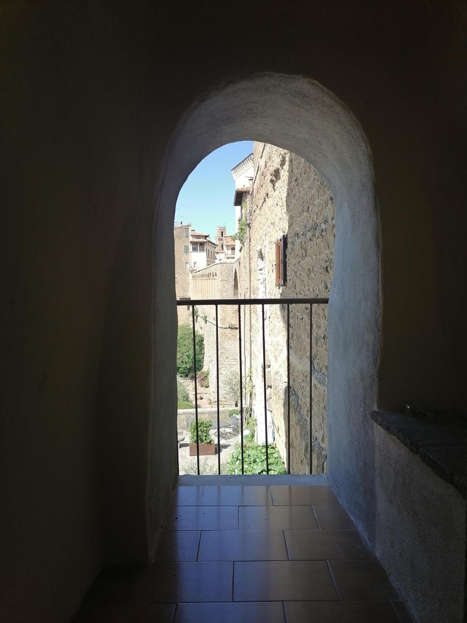 La Torre Della Piramide Hotel Pitigliano Eksteriør billede